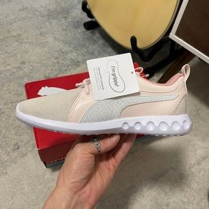 NIB Junior Size 4.5C Puma Carson 2 Shineline Sneakers In Rosewater Peony Color